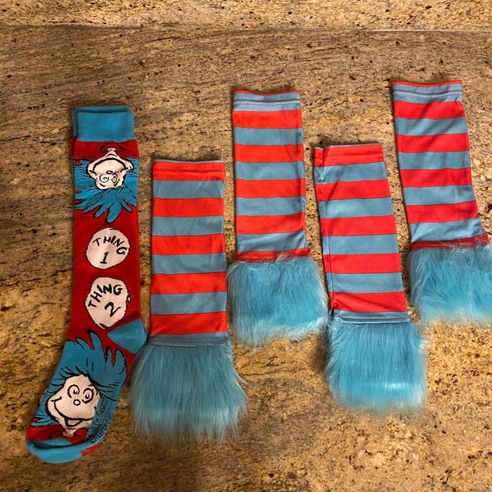 FOUR PIECE SET OF THING 1 & THING 2 HALLOWEEN COS